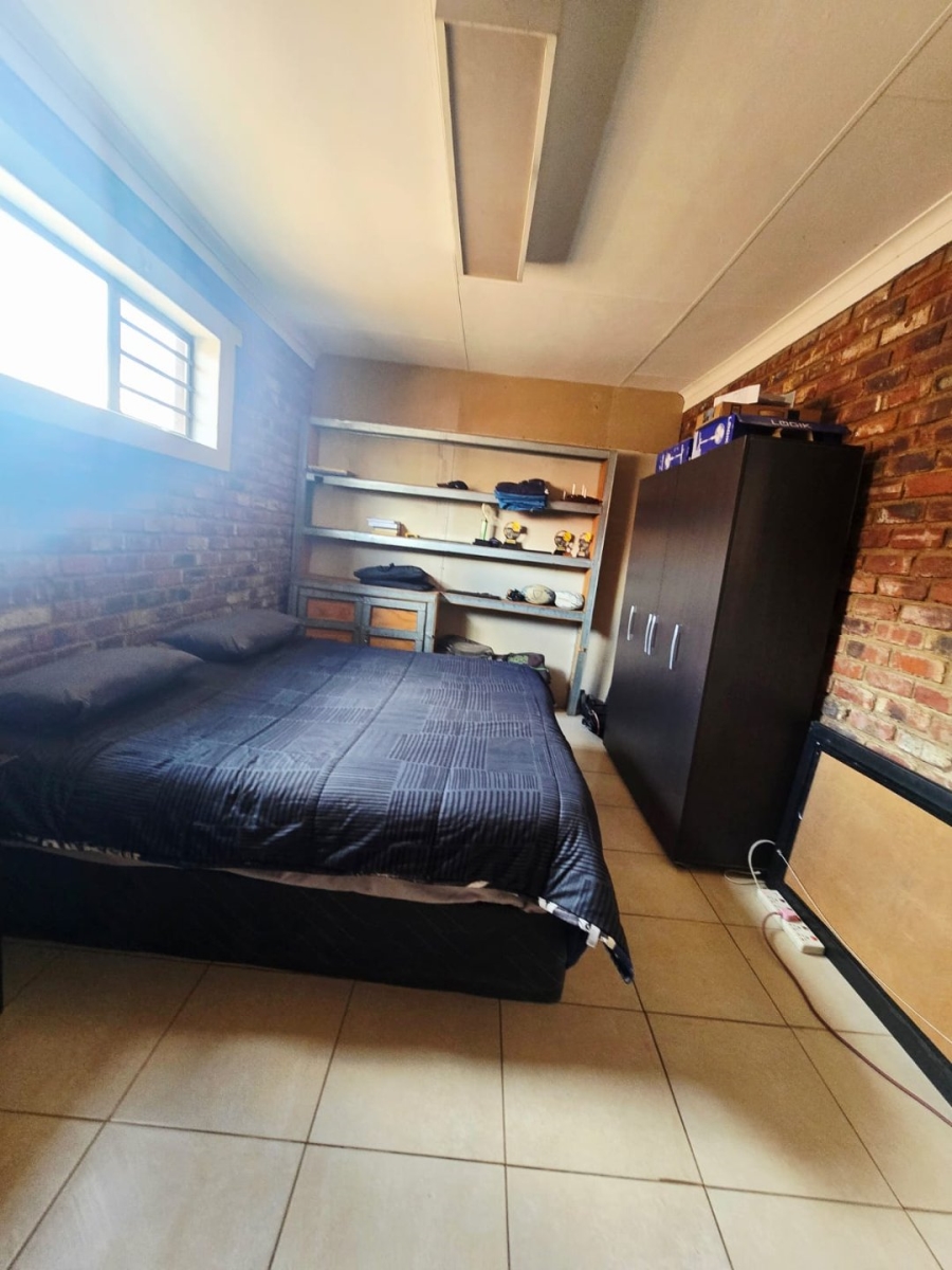 2 Bedroom Property for Sale in La Hoff North West